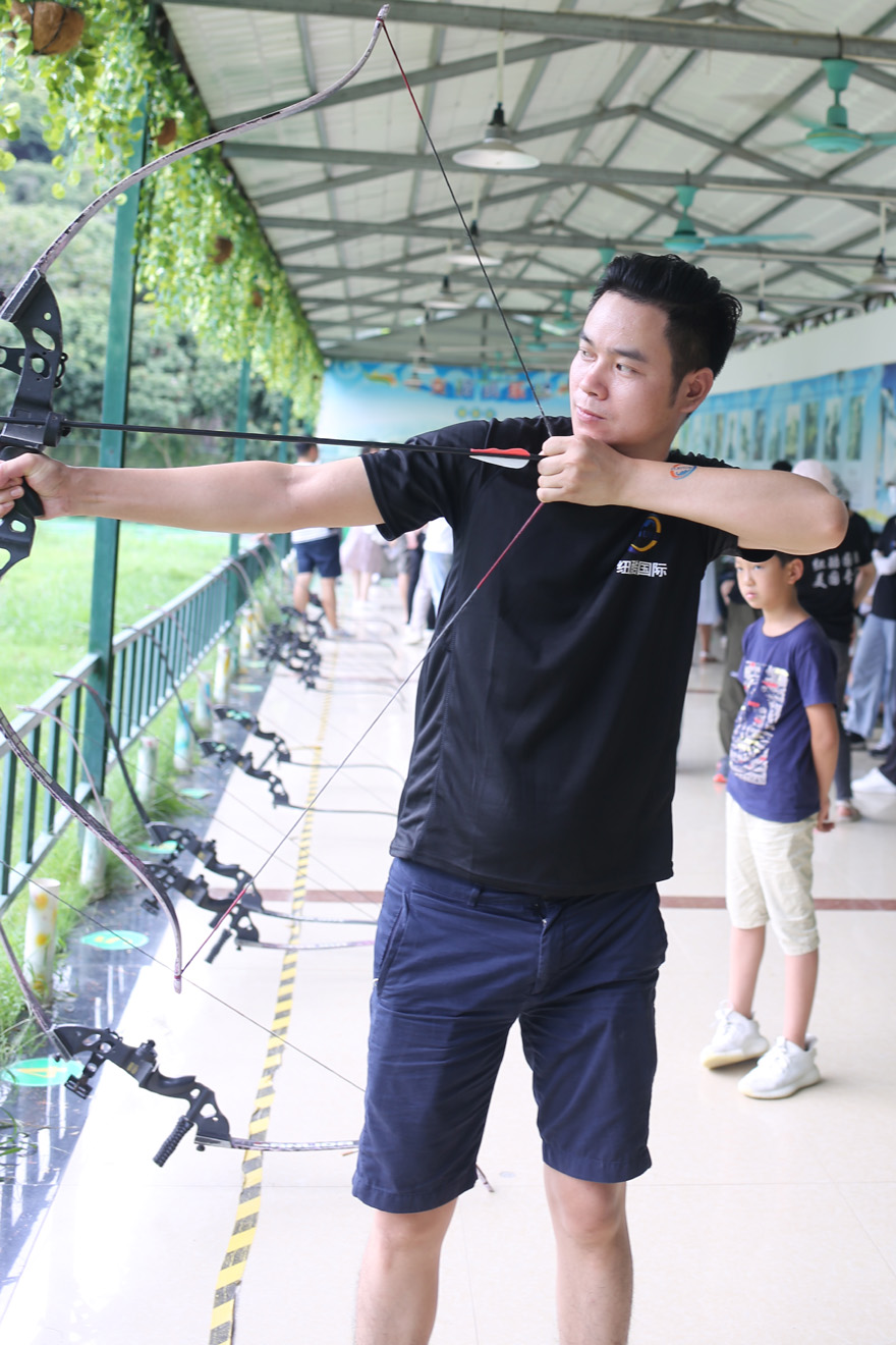 紐酷同事射箭體驗(yàn)2 紐酷同事射箭體驗(yàn)2